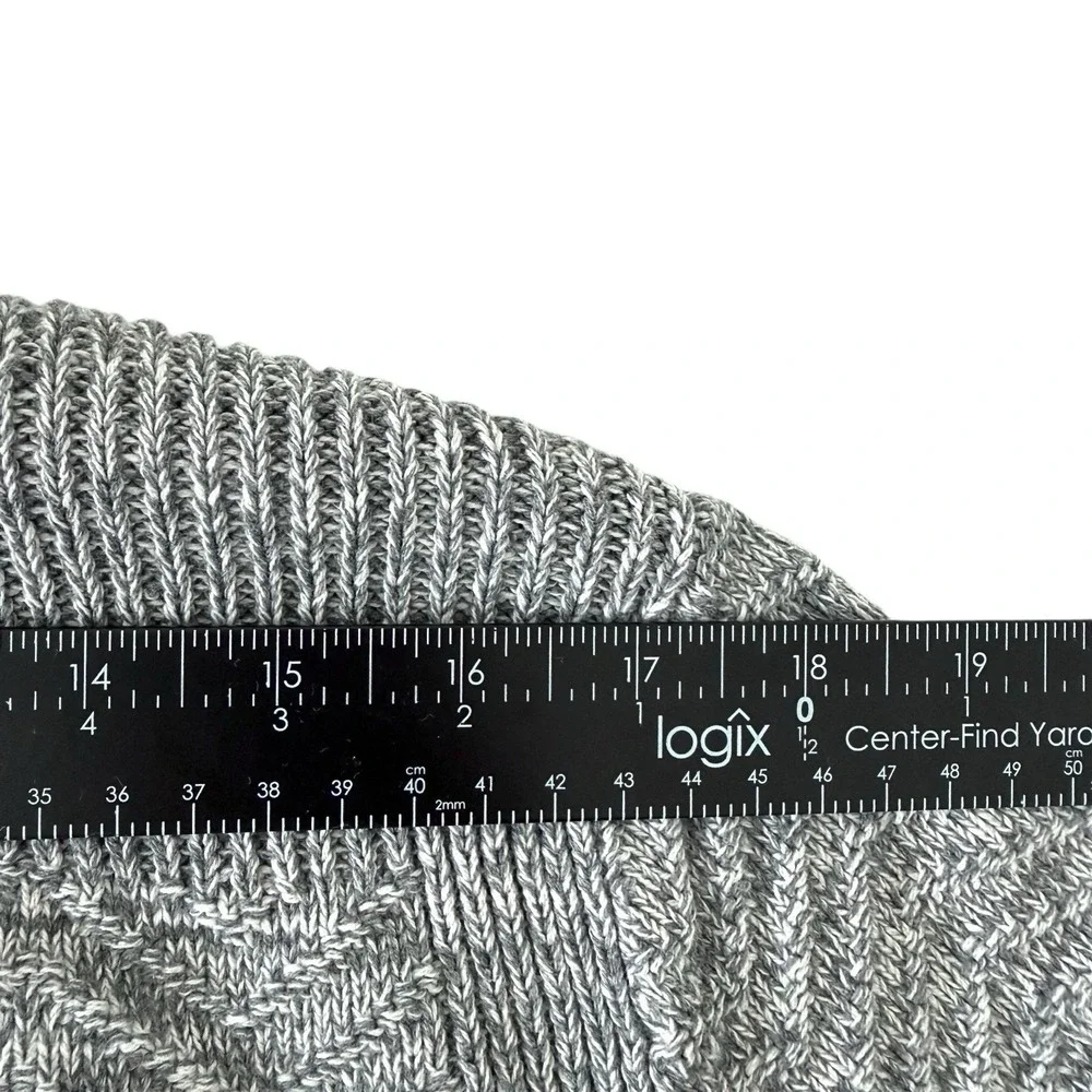 Banana Republic Men's Cardigan Sweater‎ Medium Gray 100% Cotton